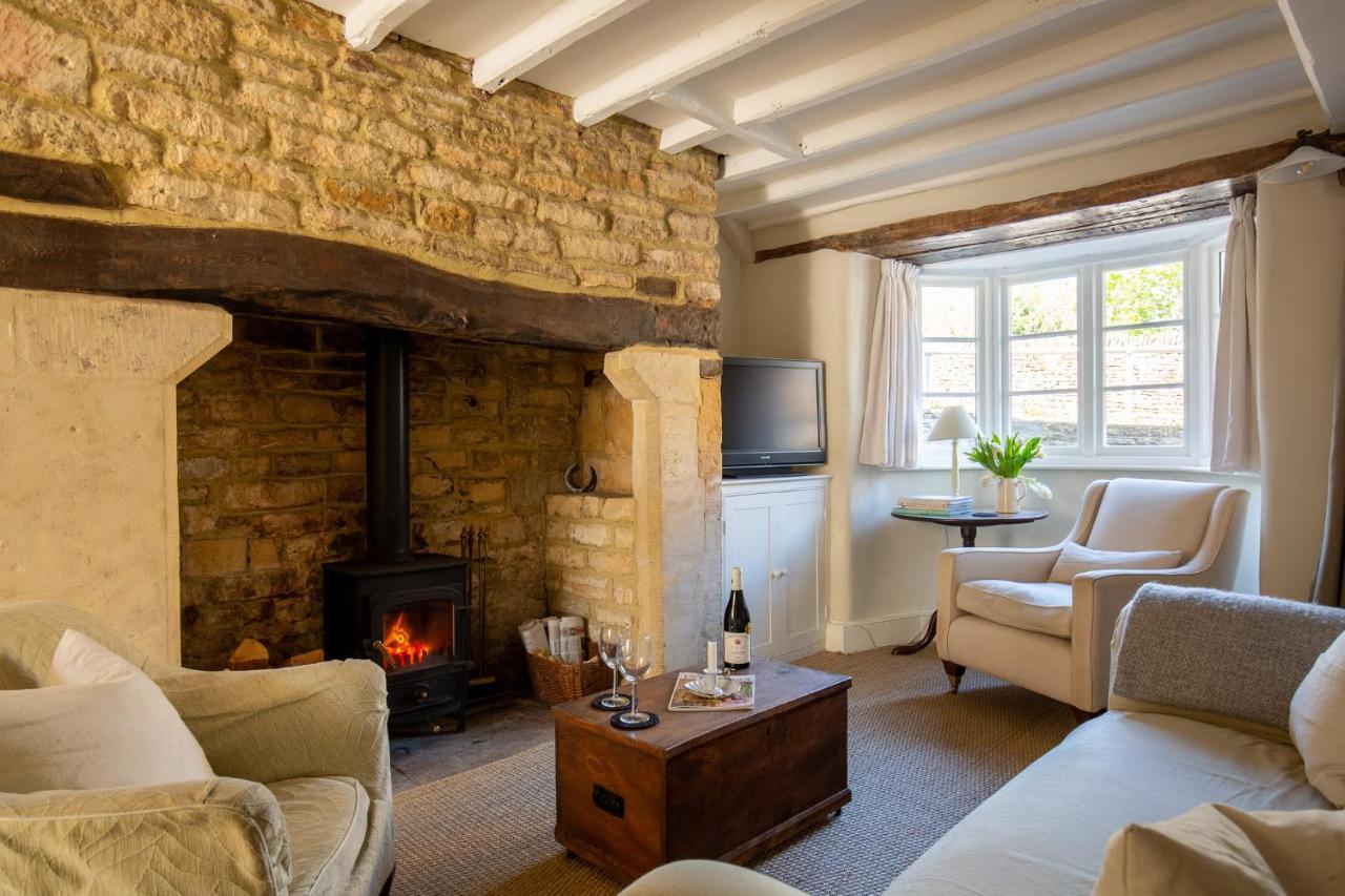 Gleneda Cottage - A Renovated, Traditional Cotswold Cottage Full Of Charm With Fireplace And Garden Bourton on the Hill Exteriér fotografie