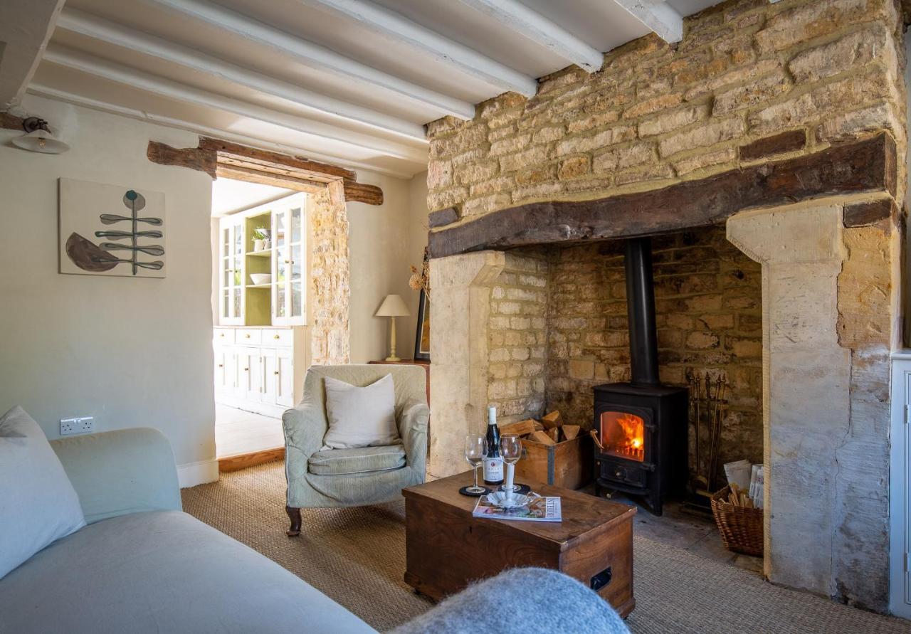 Gleneda Cottage - A Renovated, Traditional Cotswold Cottage Full Of Charm With Fireplace And Garden Bourton on the Hill Exteriér fotografie